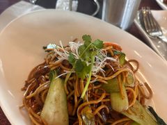 -WOLFGANG PUCK KITCHEN & BAR(迪士尼小镇店)