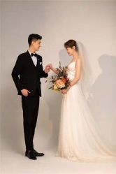 -红番婚纱礼服