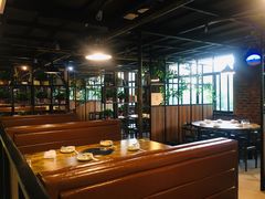 大堂-每食每刻·皖北新民地锅鸡