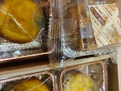 奶黄月饼-上海半岛酒店·半岛精品店