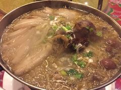 -闯关东东北农家菜(崂山石老人店)