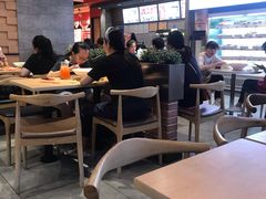 大堂-每味每客·重庆麻辣烫(国泰店)