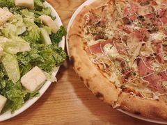 -城市大道红炉披萨烘焙坊