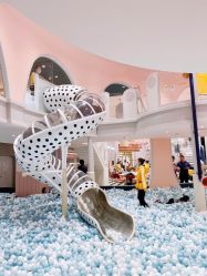 -奈尔宝·儿童乐园·亲子餐厅(鄞州万达店)