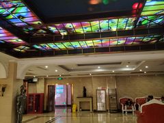 -圣地雅歌KTV(市府广场店)