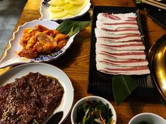 -小花花炭火烤肉·十五年延吉风味(左家庄店)