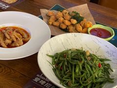 -爱啤精酿·民谣酒馆(滨江店)