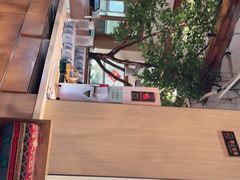 -蜜桃餐厅·伴山(湖滨商业街店)