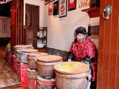 -老宅藕香·湖北菜·非遗藕汤·武昌鱼(黄鹤楼景观店)