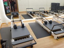 -依灵瑜伽普拉提连锁