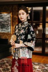 -藤薰定制中式嫁衣礼服旗袍店