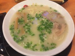 博多新清豚骨拉面-博多一幸舍(侨福芳草地购物中心店)