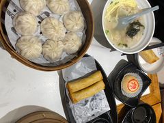 -馋三尺蟹粉小笼(人民广场店)