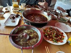 -大众跷脚牛肉馆·非遗传承单位(峨眉山店)