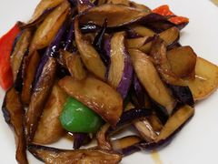 -关东小磨东北菜(上海长风大悦城店)