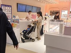 -好利来(曲江龙湖店)