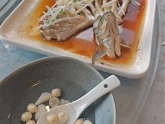 -莲餐厅·湖北菜·潜江小龙虾店(愚园路店)