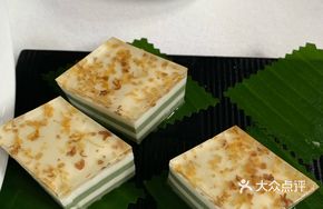 Light Green Tea Osmanthus Cake