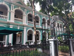 -星巴克臻选(广州沙面店)