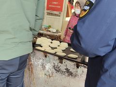 -老西关黄老太牛肉烧饼