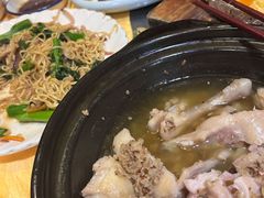 -东方之猪四更烤乳猪(金垦总店)