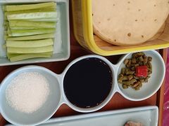 烤鸭-侬佳蒸菜馆(听潮店)