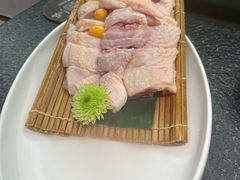 -得意咚瓜·顺德鱼生·冬瓜火锅(深圳首店)