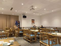 -严记小天府酸菜鱼(西四路店)