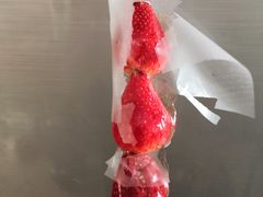 草莓冰糖葫芦-北大学一食堂