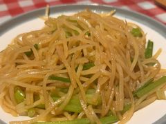 -老郑家东北春饼(龙悦居店)