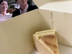 -Fridi Patisserie Cafe