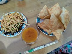-努尔古丽奶茶