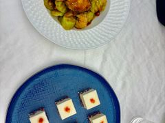 -品海楼·大连海胆锅贴馆(东港店)