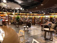 -博览书店(越秀悦汇天地店)
