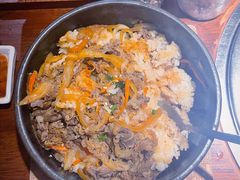 牛肉石锅拌饭-御牛道日式烤肉料理(杭州万象城店)