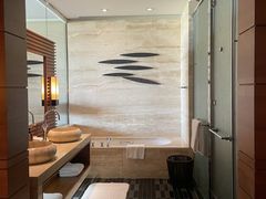 -海南清水湾莱佛士酒店