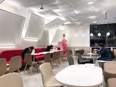 大堂-奈雪的茶(华侨城创意园店)
