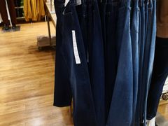 -优衣库(哈尔滨中央大街店)