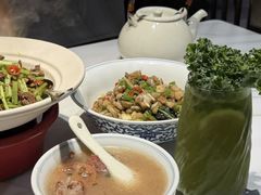 -楚山晓·湖北菜(武汉光谷K11店)
