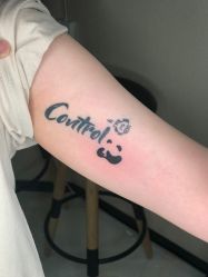 -V一刺青·纹身   穿孔    清洗