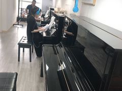 -梅纳·钢琴声乐架子鼓Mena Music(双井店)