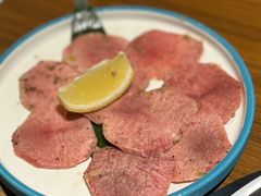 -炼火烤肉店