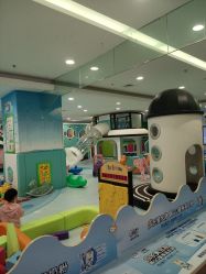 -孩子王童乐园(唐山万达广场店)