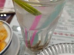 咸柠七-仁信老铺(华盖路店)