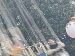 -七彩云南欢乐世界