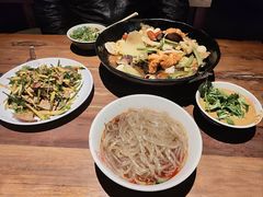-万记麻辣烫国展总店
