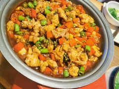 -龙少爷碳火干锅(环球中心店)
