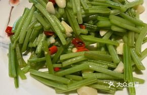 Stir-fried Sweet Potato Vines