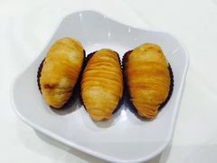 榴莲千丝酥-稻香酒家·34年老字号·港式粤菜(汉街店)