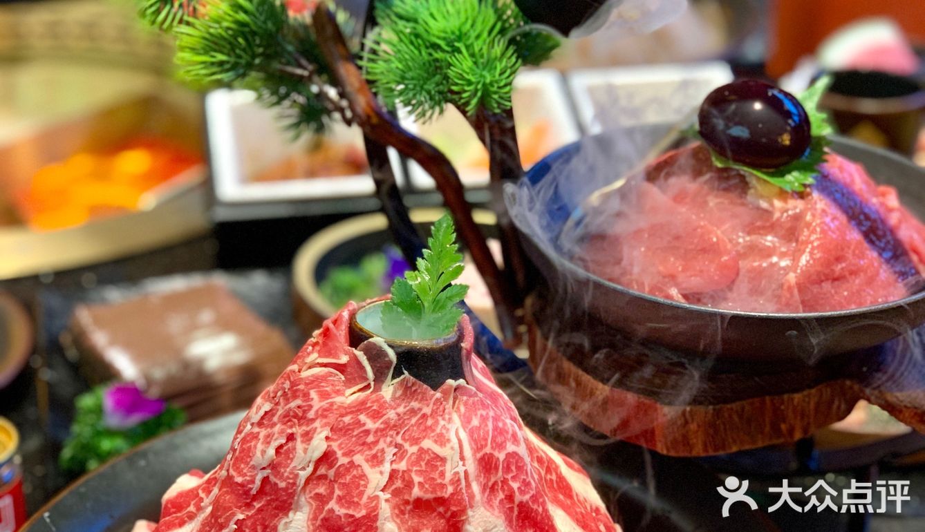 重庆火锅人间烟火在渝利‼️锅底正牛肉嫩真绝了